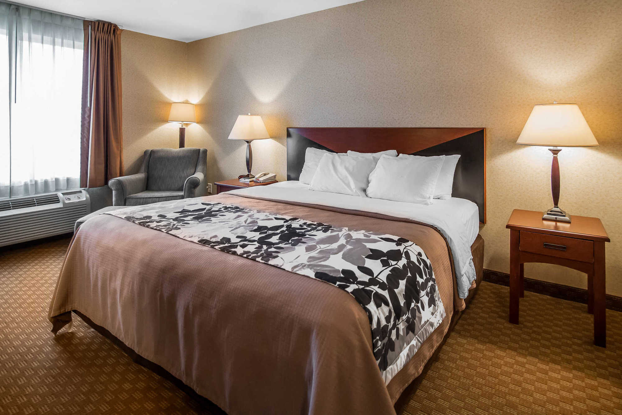 Sleep Inn & Suites סאלינה מראה חיצוני תמונה